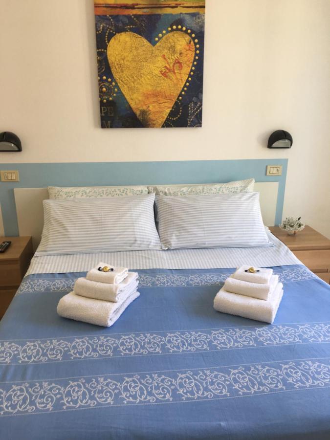 Hotel Villa Rinaldini Римини Екстериор снимка