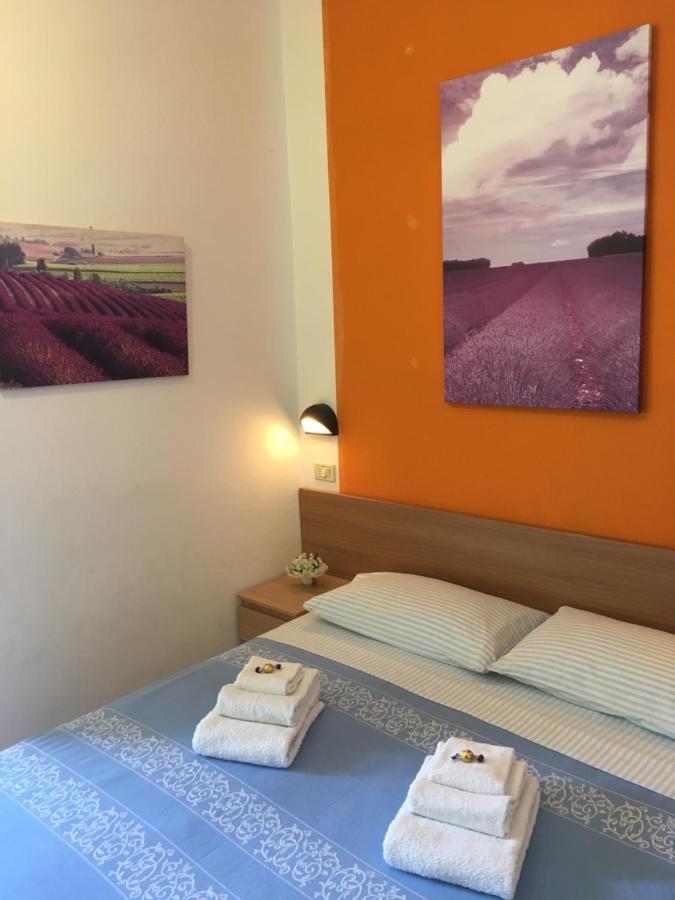 Hotel Villa Rinaldini Римини Екстериор снимка
